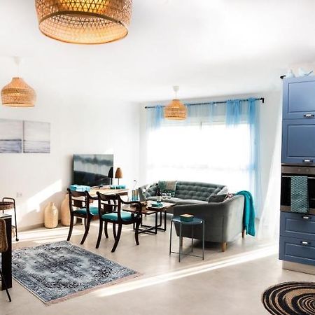 Argaman Beach Apartment Acre Exterior photo